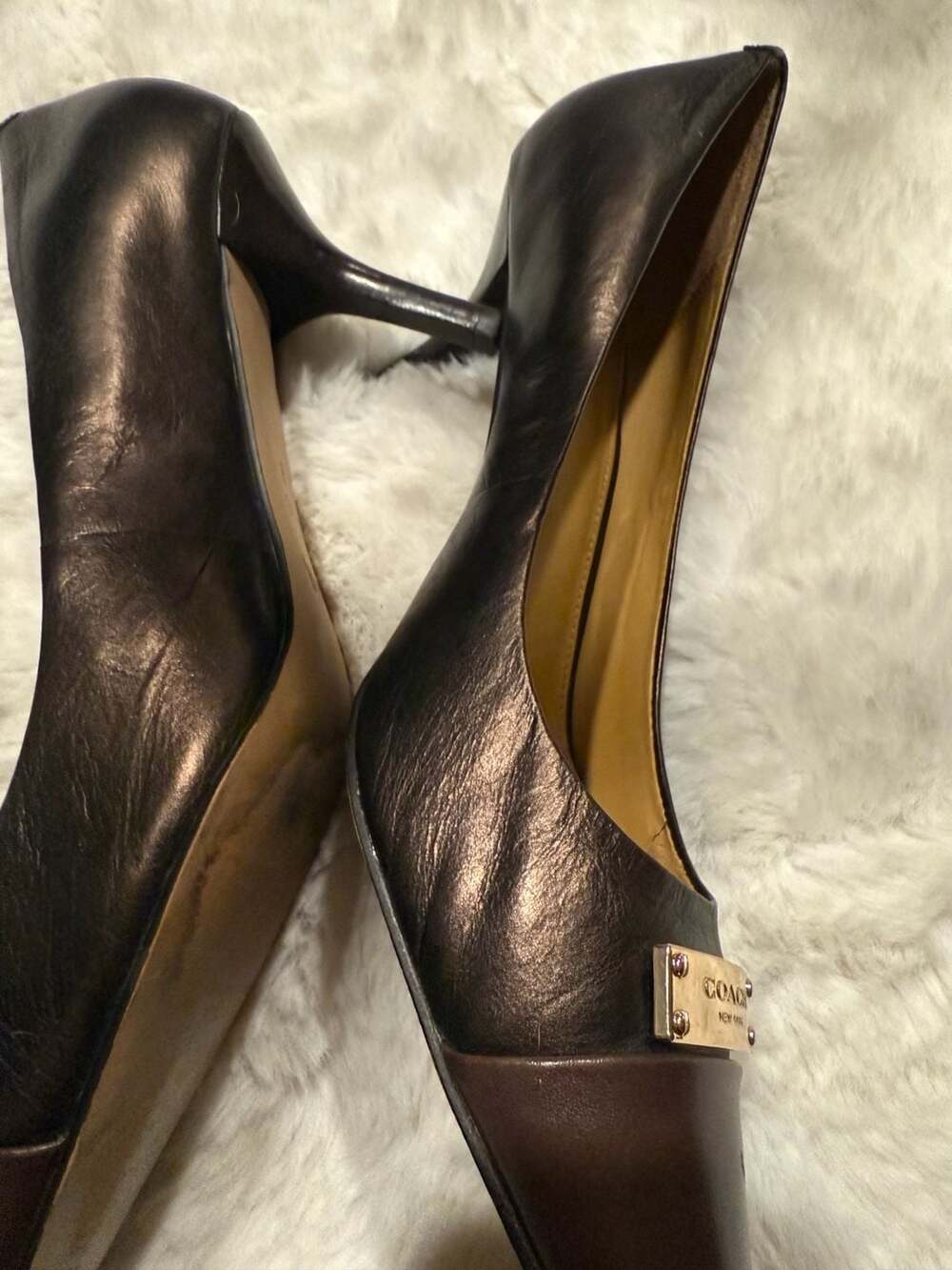 Coach Metallic Brown Pointed-Toe Cap-Toe Pumps with Logo Plaque - Picture 4 of 8